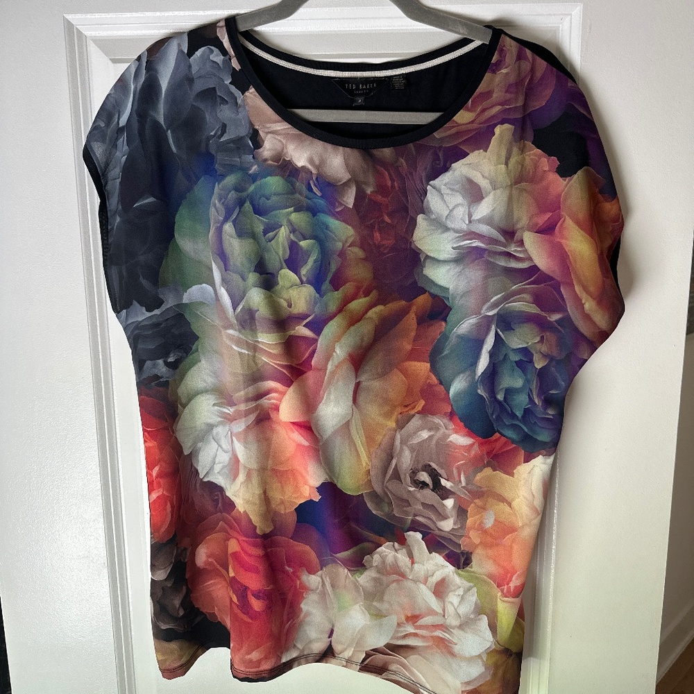 Ted Baker Floral Tee - size L